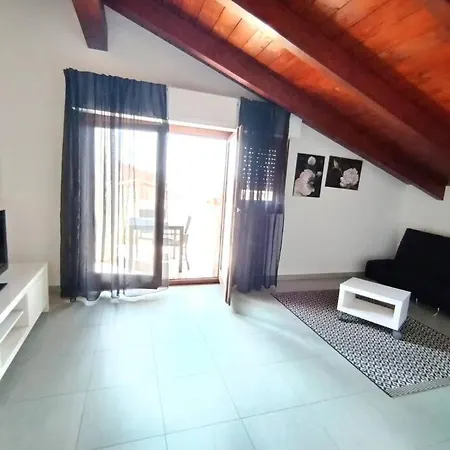 Suites Vista Mare E Appartamenti, Spiagge Lido E Maria Pia