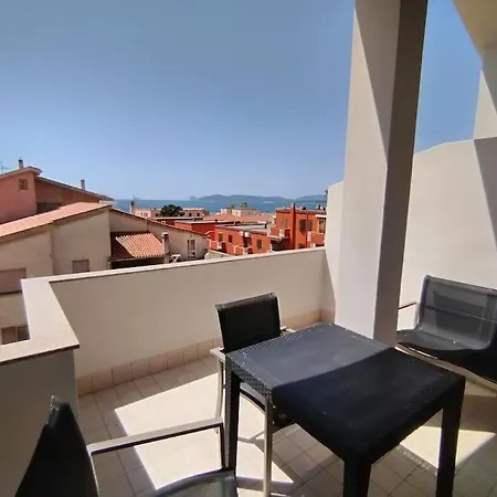 Suites Vista Mare E Appartamenti, Spiagge Lido E Maria Pia *