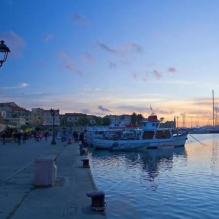 Apartament Suites Vista Mare E Appartamenti, Spiagge Lido E Maria Pia *